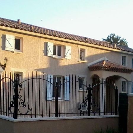Eclats Du Sud Hebergements "Les Lavandes" Ou "Les Romarins" Meubles De Tourisme Classes 3 Etoiles Auriol Εξωτερικό φωτογραφία