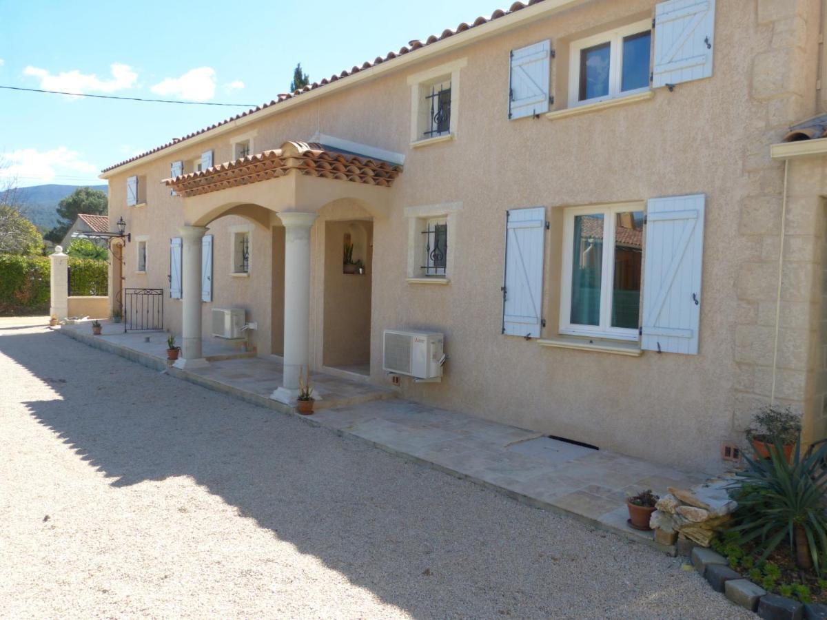 Eclats Du Sud Hebergements "Les Lavandes" Ou "Les Romarins" Meubles De Tourisme Classes 3 Etoiles Auriol Εξωτερικό φωτογραφία